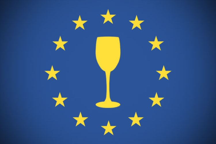 EU flag wine glass